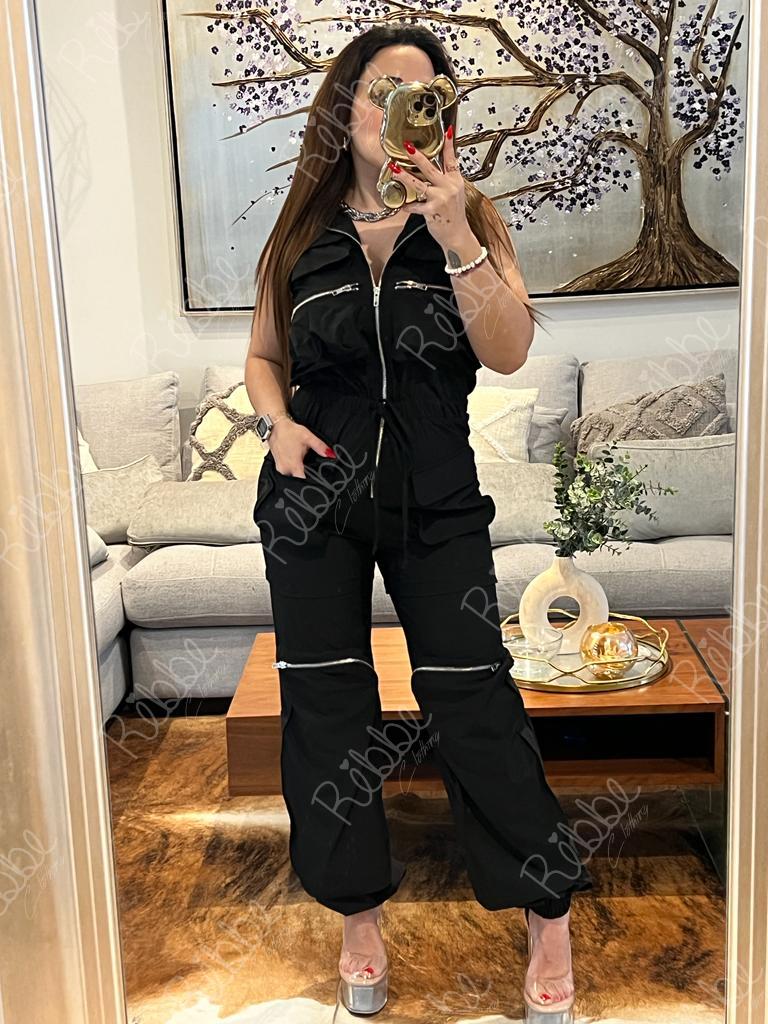 Enterizo Cargo Negro