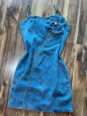 Vestido Denim Flor 3D