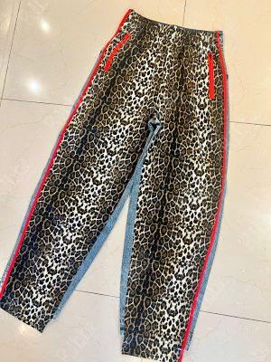 Pantalon Print Lineas Rojas