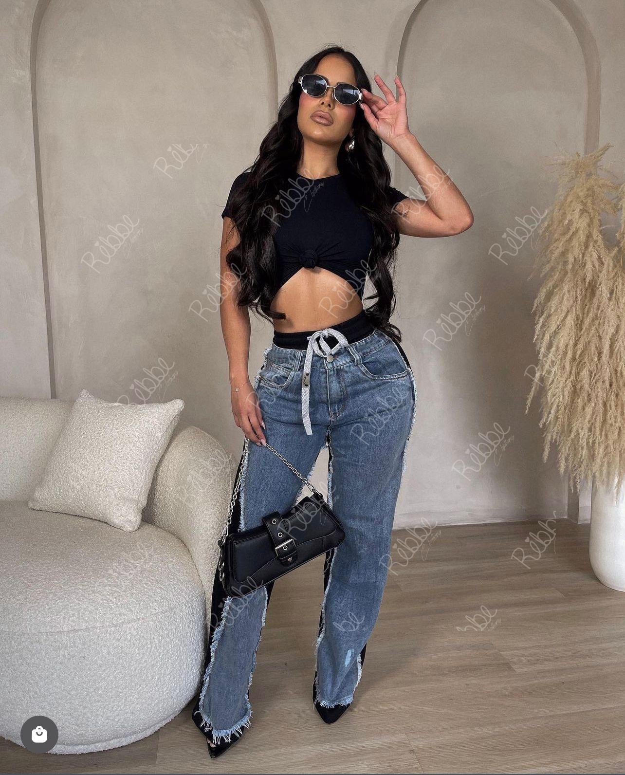 Pantalón Gris Con Denim