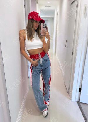 Pantalón Rojo Con Denim