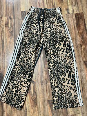 Pantalón Print con Franja Blanca