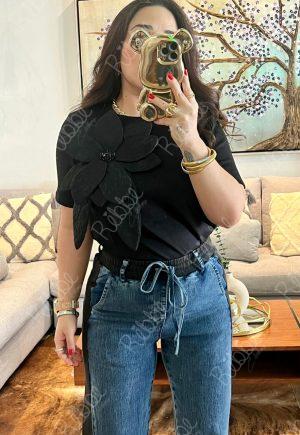 Blusa Flor Negra