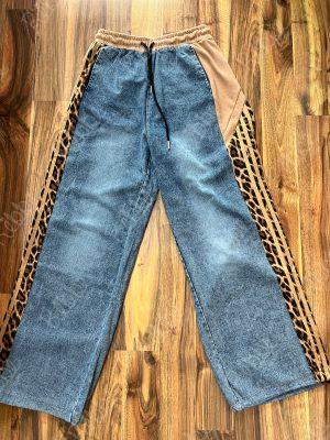 Pantalón Con Print Cafe