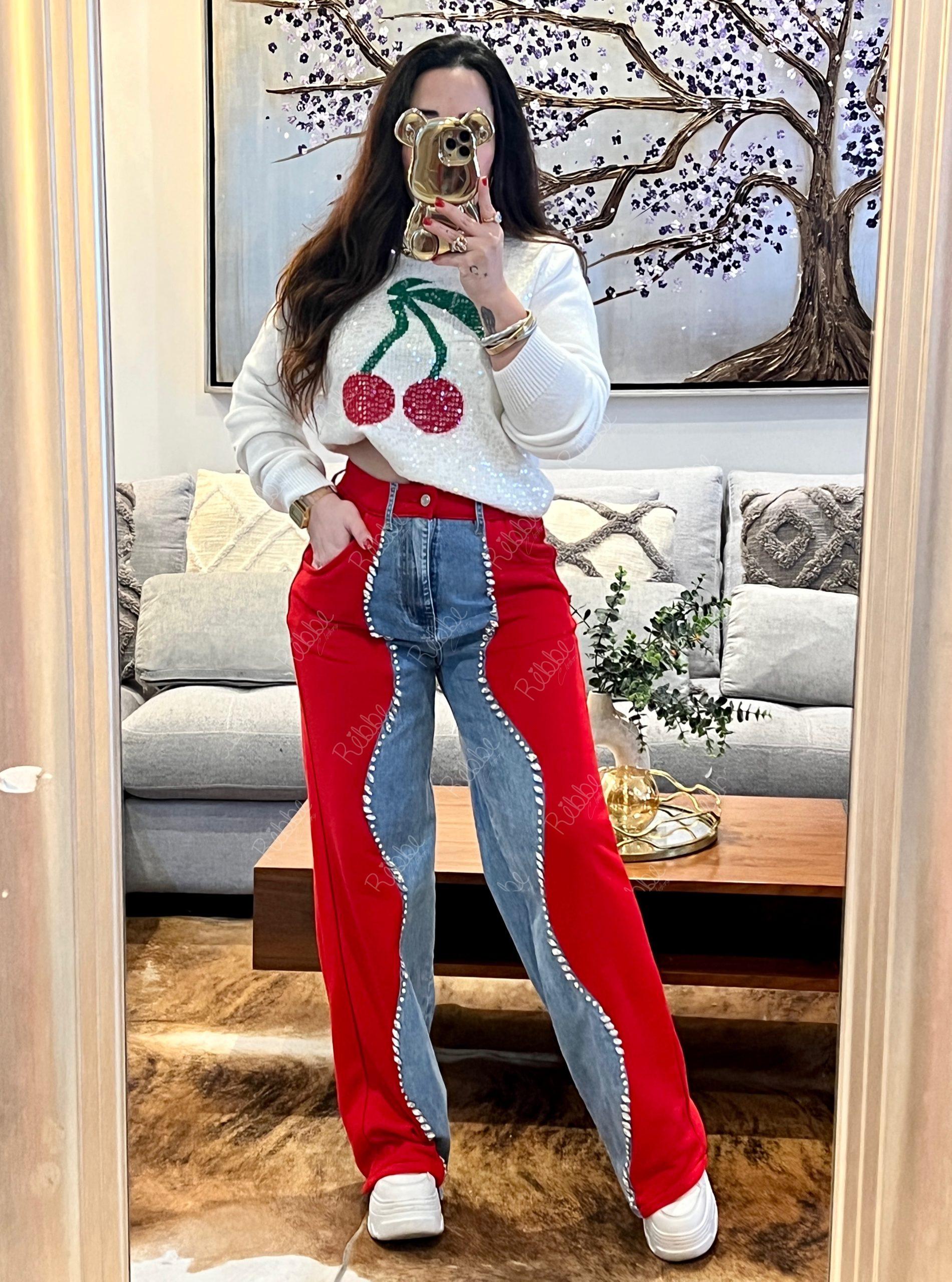 Jeans con rojo