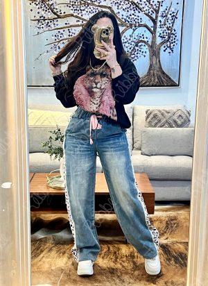 Pantalón con print rosa
