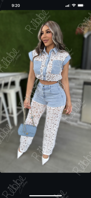 Set con encaje