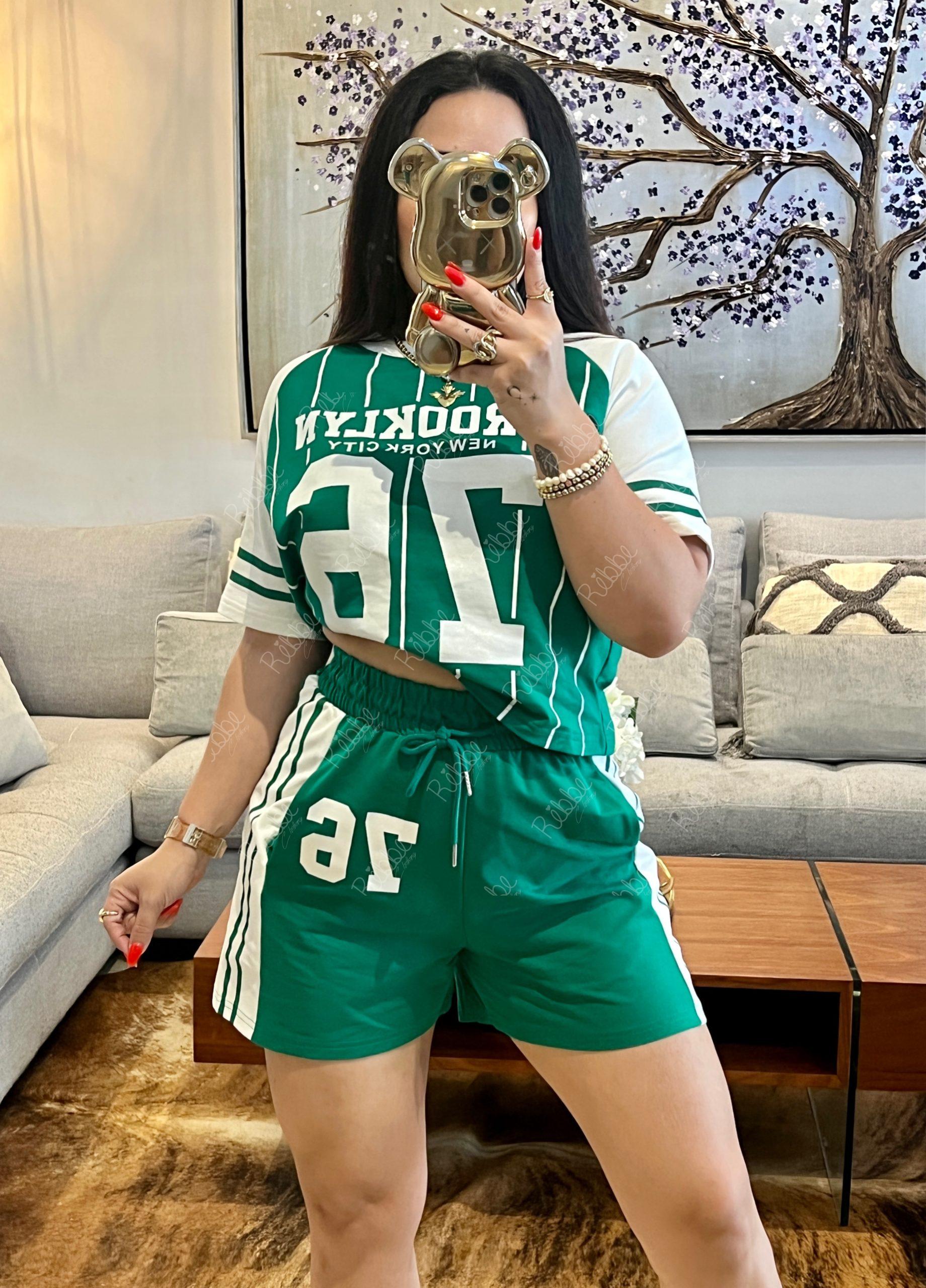 Set short verde
