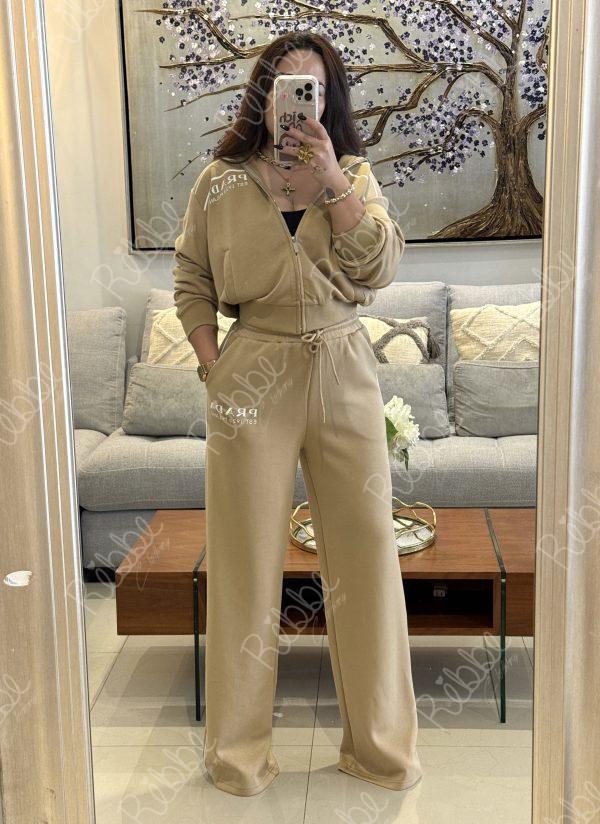 Set  Prada