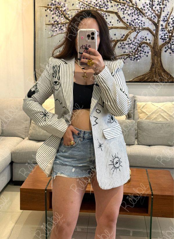 Blazer ojos