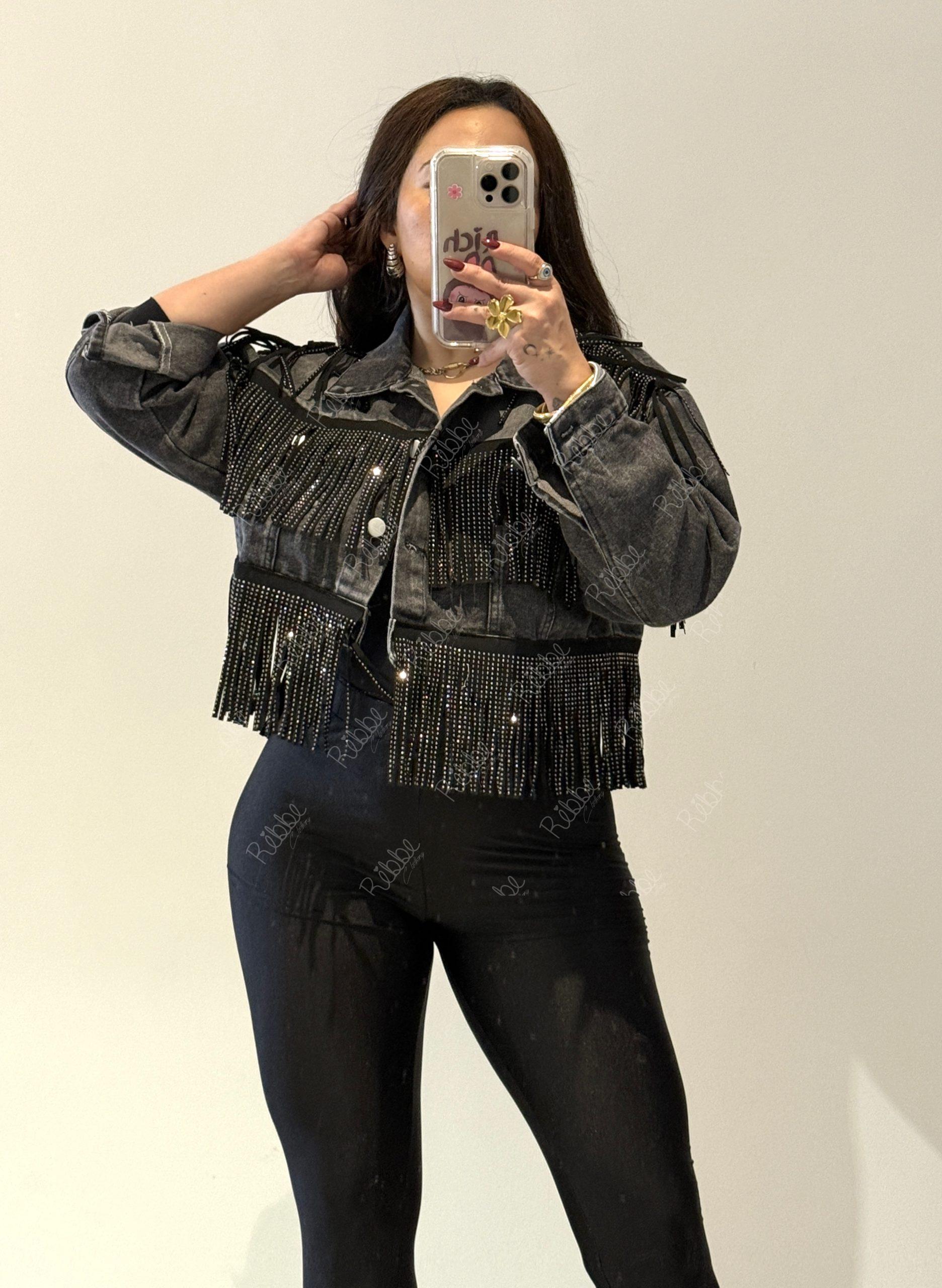 Chamarra flecos Negra