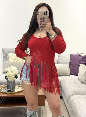 Blusa roja flecos