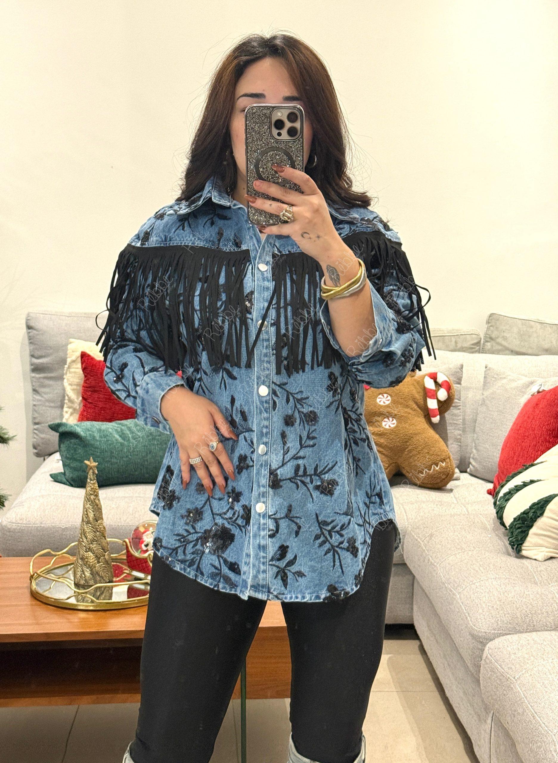 Blusa bordada flecos